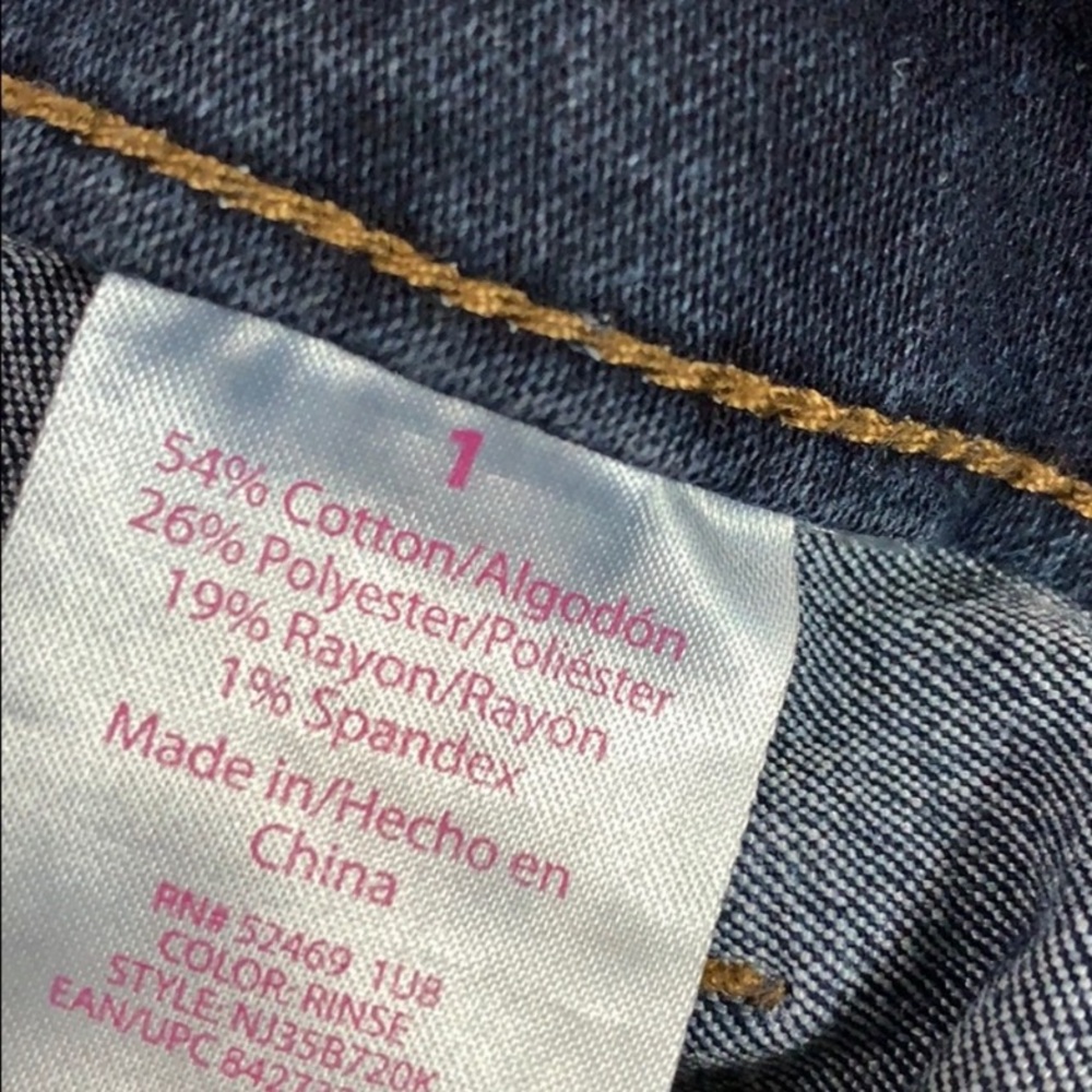 Jeans - Picture 2 of 3